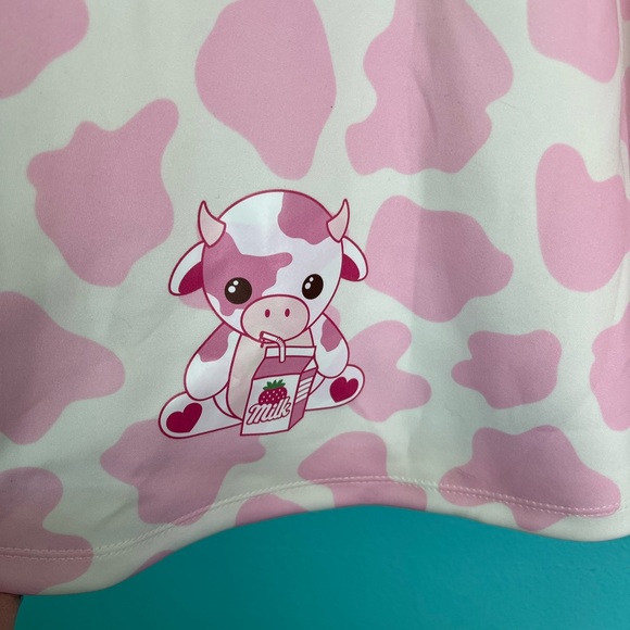 NWT Hot Topic Pink Cow Scuba Skater Mini Skirt w/Cow Drinking Strawberry Milk - Picture 2 of 5